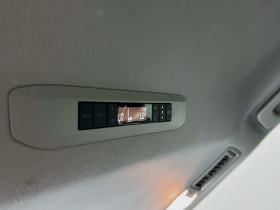 2025 Toyota Sienna XLE 8 Passenger