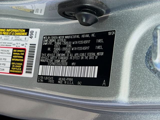 2025 Toyota Sienna XLE 8 Passenger