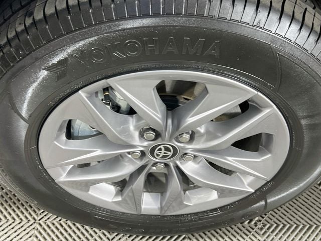 2026 Toyota Sienna XLE 8 Passenger