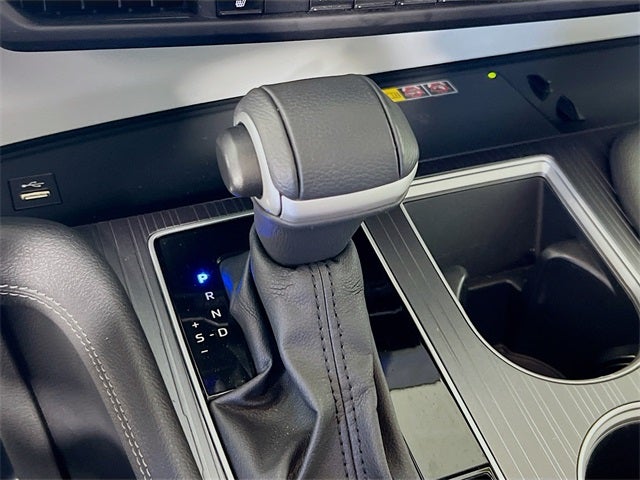 2025 Toyota Sienna XLE 8 Passenger