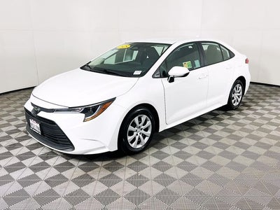 2025 Toyota Corolla LE