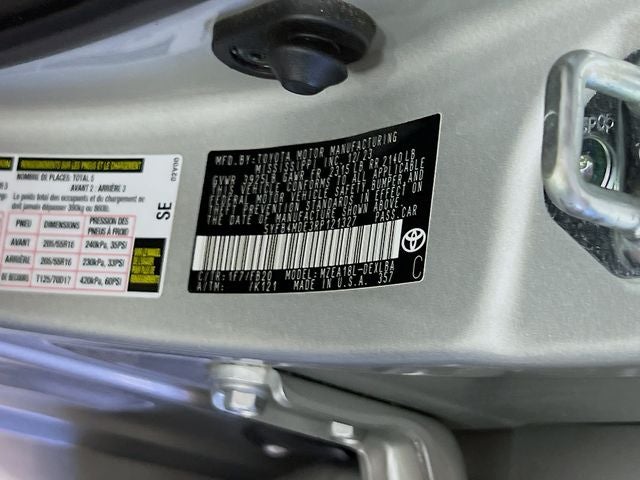 2024 Toyota Corolla LE