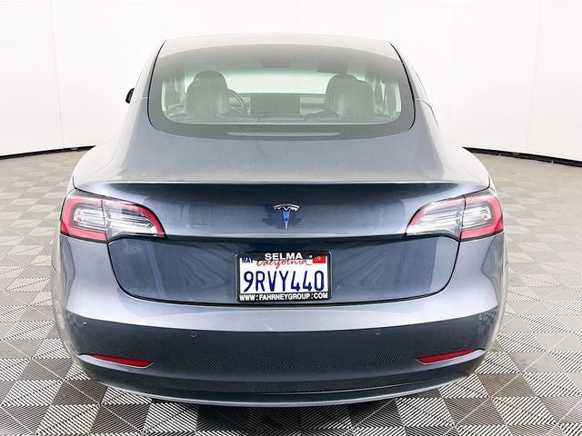 2022 Tesla Model 3 Base