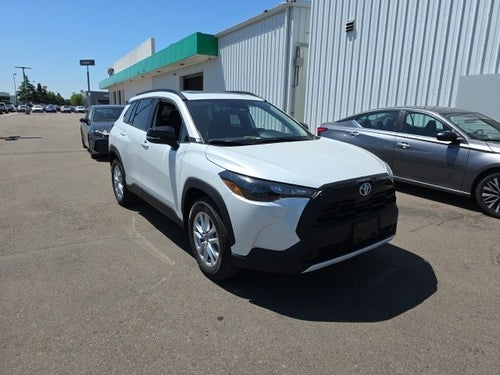 2026 Toyota Corolla Cross LE