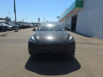2024 Tesla Model Y Long Range