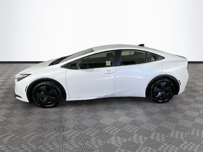 2026 Toyota Prius Plug-In Hybrid SE