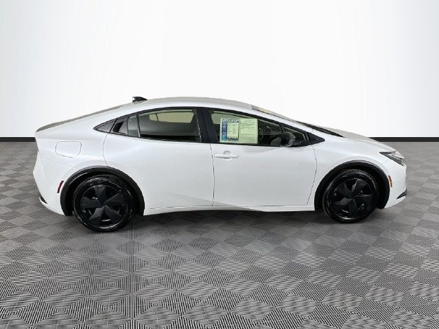 2026 Toyota Prius Plug-In Hybrid SE