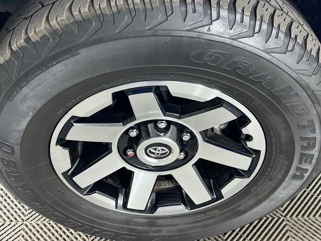 2022 Toyota 4Runner TRD Off-Road Premium