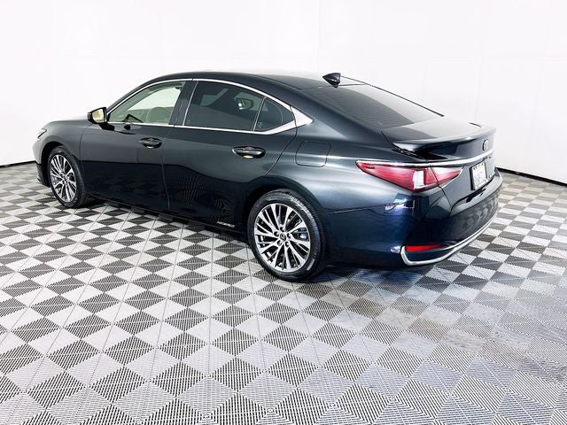 2019 Lexus ES 300h
