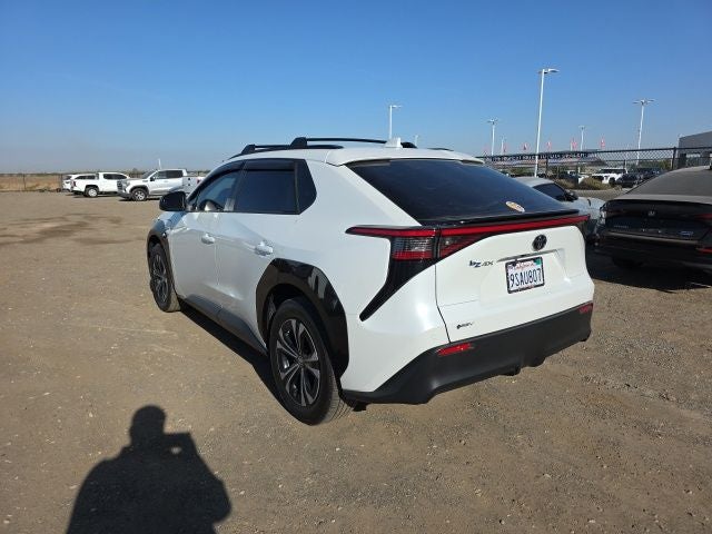 2025 Toyota bZ4X XLE