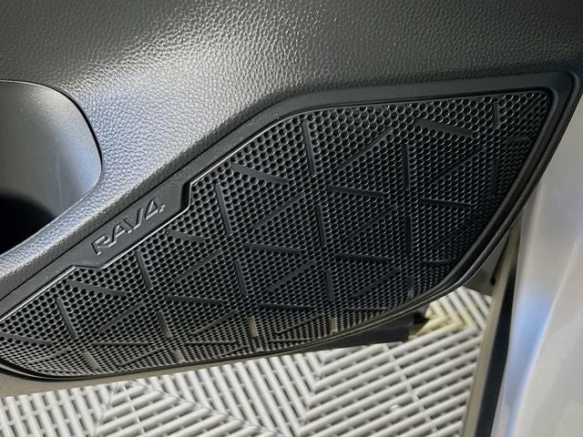 2025 Toyota RAV4 Hybrid XLE Premium