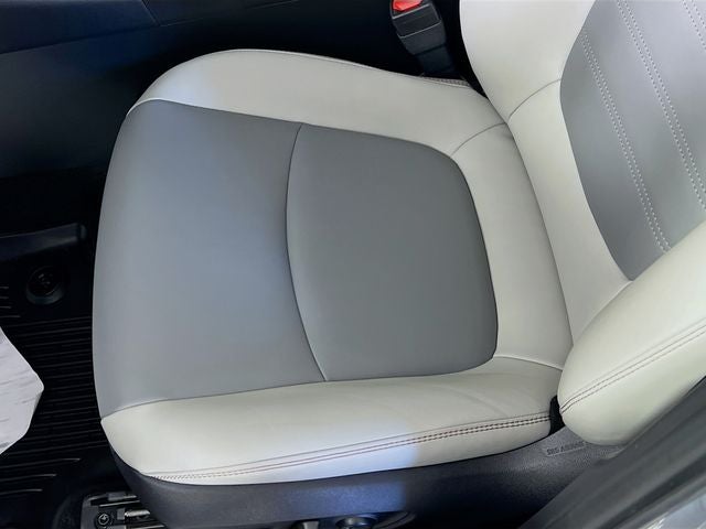 2025 Toyota RAV4 Hybrid XLE Premium