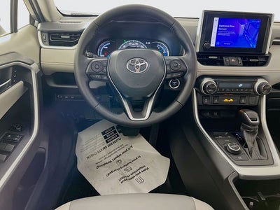 2025 Toyota RAV4 Hybrid XLE Premium