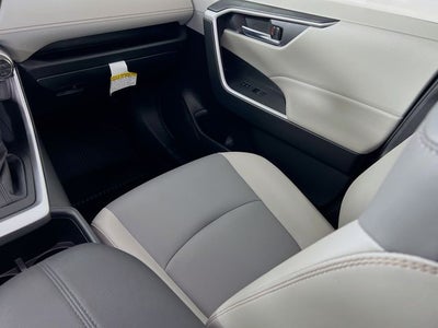 2025 Toyota RAV4 Hybrid XLE Premium