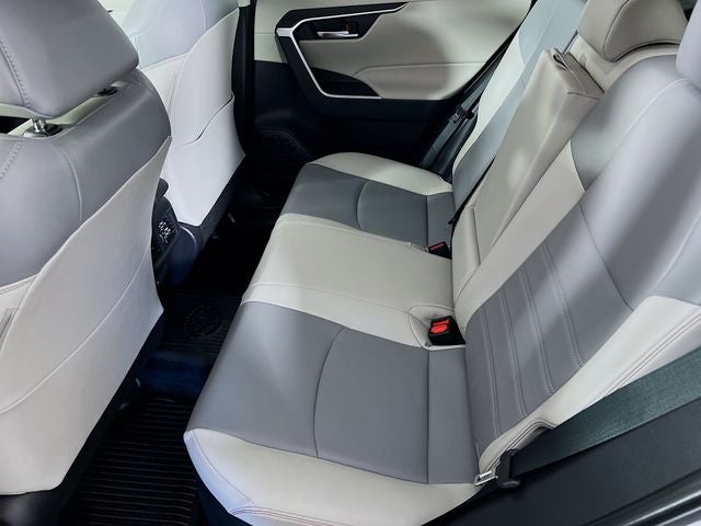 2025 Toyota RAV4 Hybrid XLE Premium