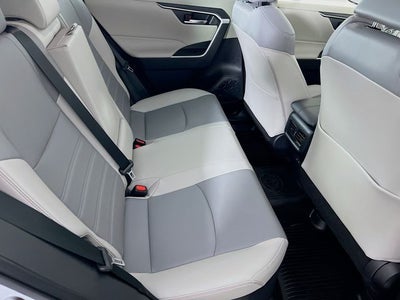 2025 Toyota RAV4 Hybrid XLE Premium