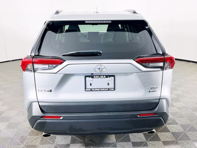2025 Toyota RAV4 Hybrid XLE Premium