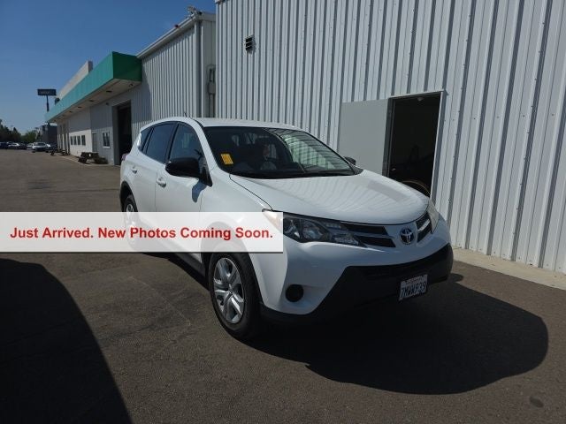 2015 Toyota RAV4 LE