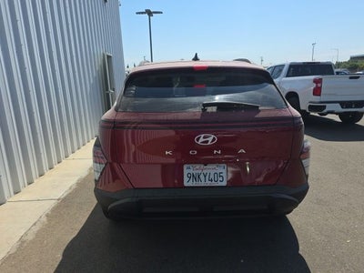 2024 Hyundai KONA SEL