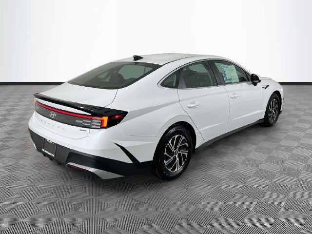 2026 Hyundai SONATA HYBRID Blue