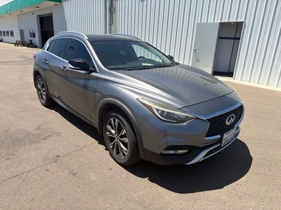 2018 INFINITI QX30 Premium