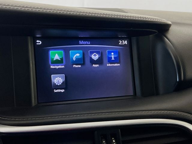 2018 INFINITI QX30 Premium