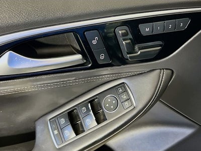 2018 INFINITI QX30 Premium