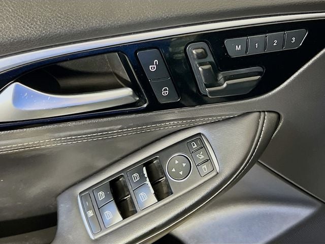 2018 INFINITI QX30 Premium
