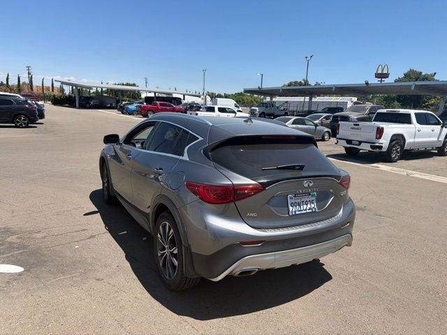2018 INFINITI QX30 Premium