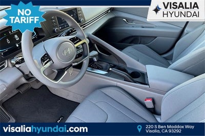 2025 Hyundai ELANTRA SE