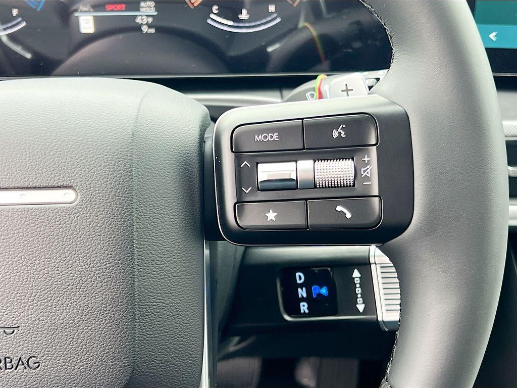 2026 Hyundai SANTA FE SE FWD