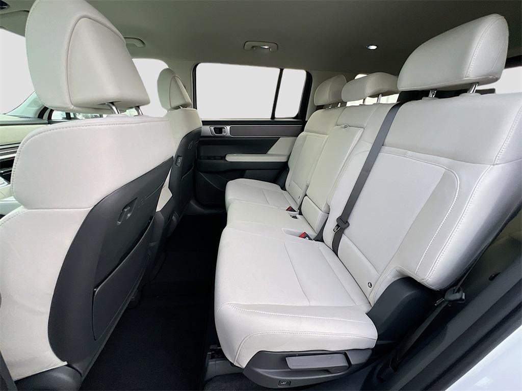 2026 Hyundai SANTA FE SE FWD