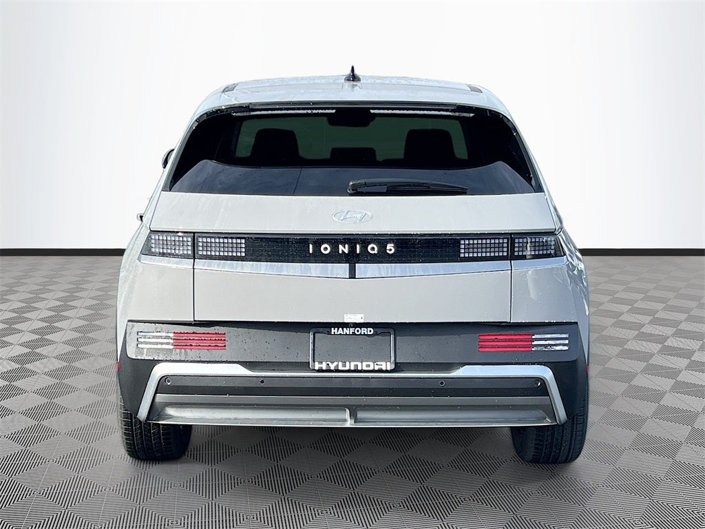 2026 Hyundai IONIQ 5 SE