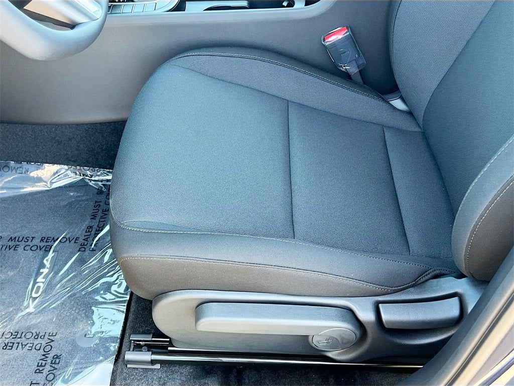 2026 Hyundai KONA SE FWD