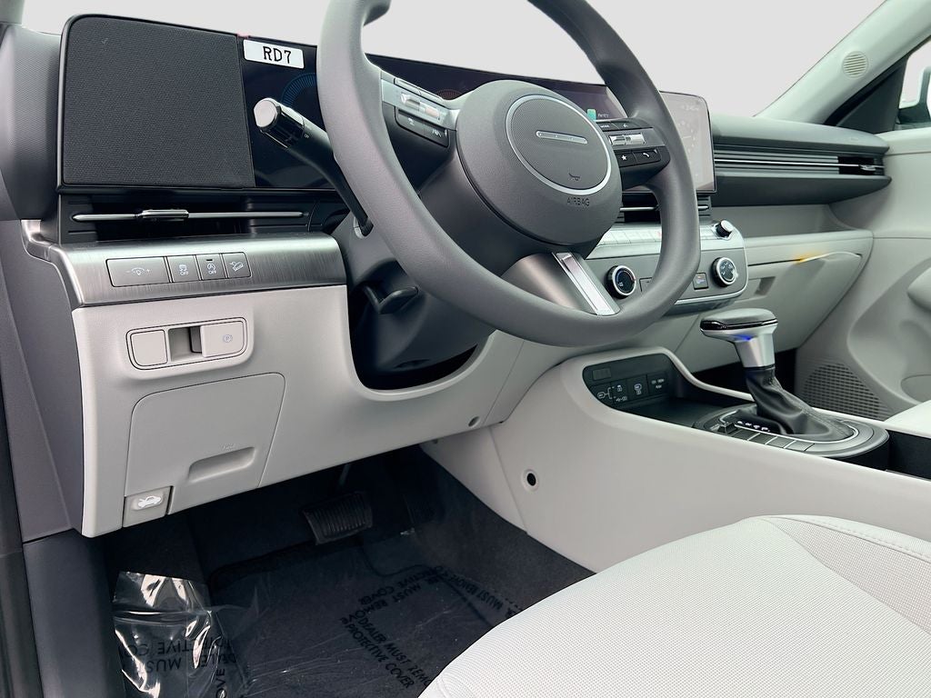 2026 Hyundai KONA SE FWD