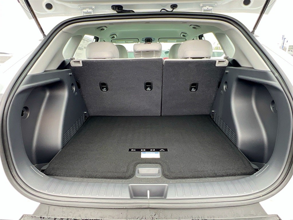 2026 Hyundai KONA SE FWD