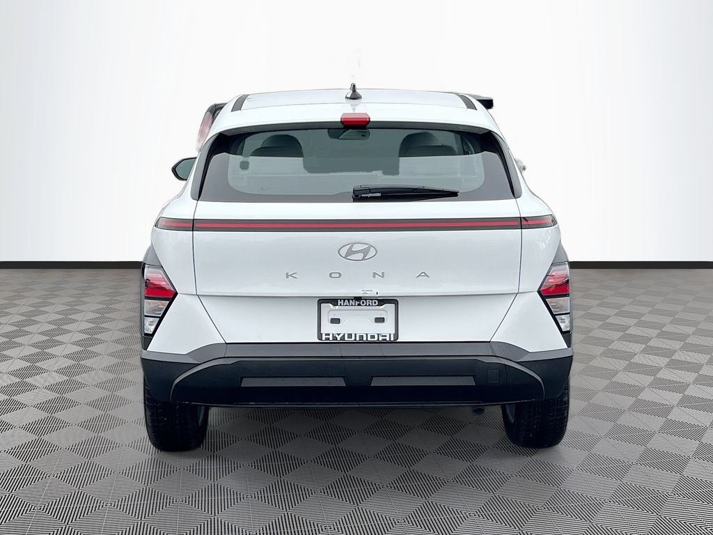 2026 Hyundai KONA SE FWD