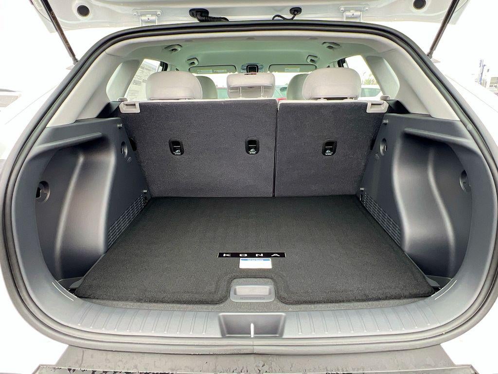 2026 Hyundai KONA SE FWD