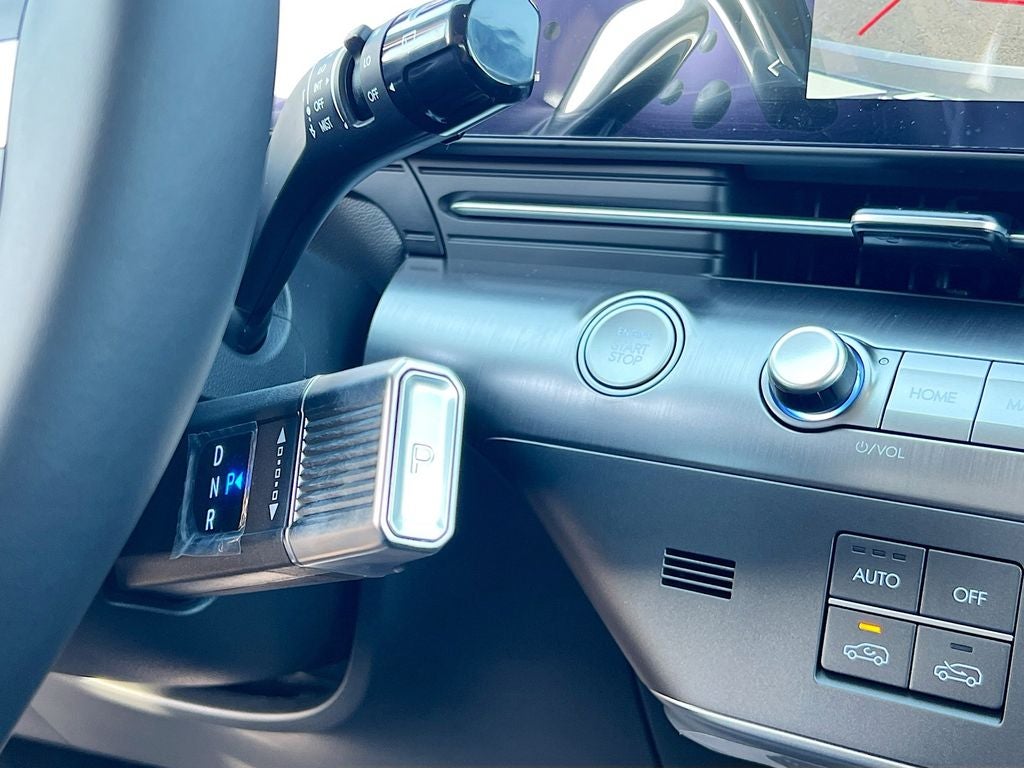 2026 Hyundai KONA SEL Premium FWD