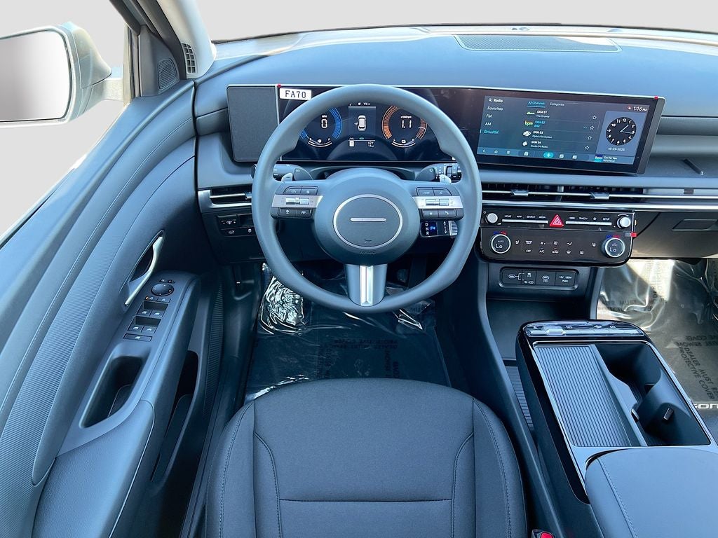 2026 Hyundai TUCSON HYBRID SEL AWD