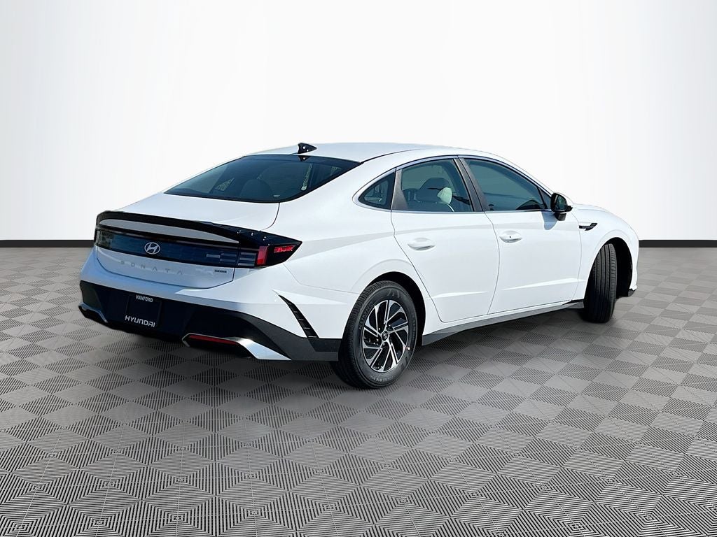 2026 Hyundai SONATA HYBRID Blue