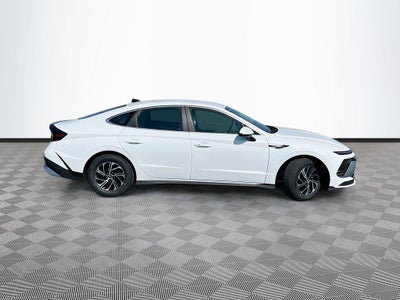2026 Hyundai SONATA HYBRID Blue
