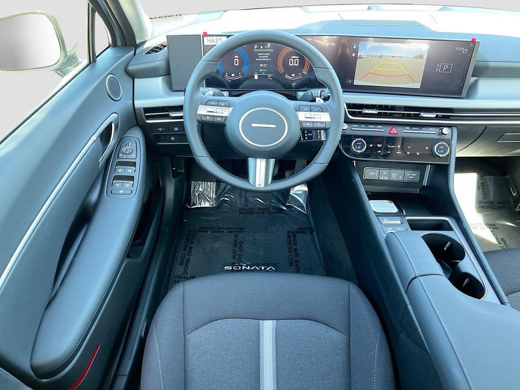 2026 Hyundai SONATA HYBRID SEL