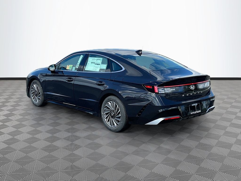 2026 Hyundai SONATA HYBRID SEL