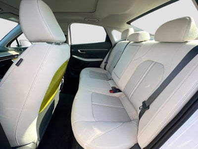 2026 Hyundai SONATA HYBRID SEL