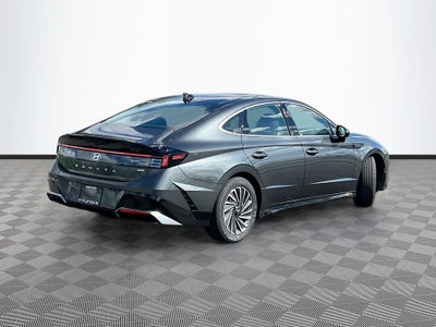 2026 Hyundai SONATA HYBRID SEL
