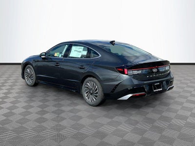 2026 Hyundai SONATA HYBRID SEL