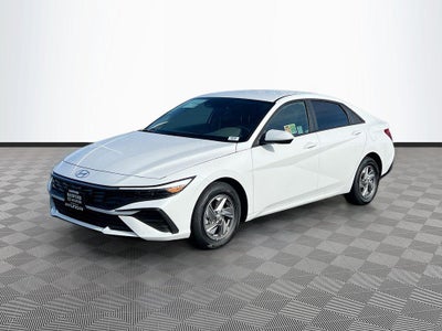 2026 Hyundai ELANTRA SE