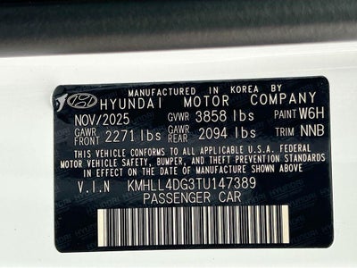 2026 Hyundai ELANTRA SE