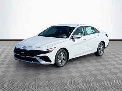 2026 Hyundai ELANTRA SE